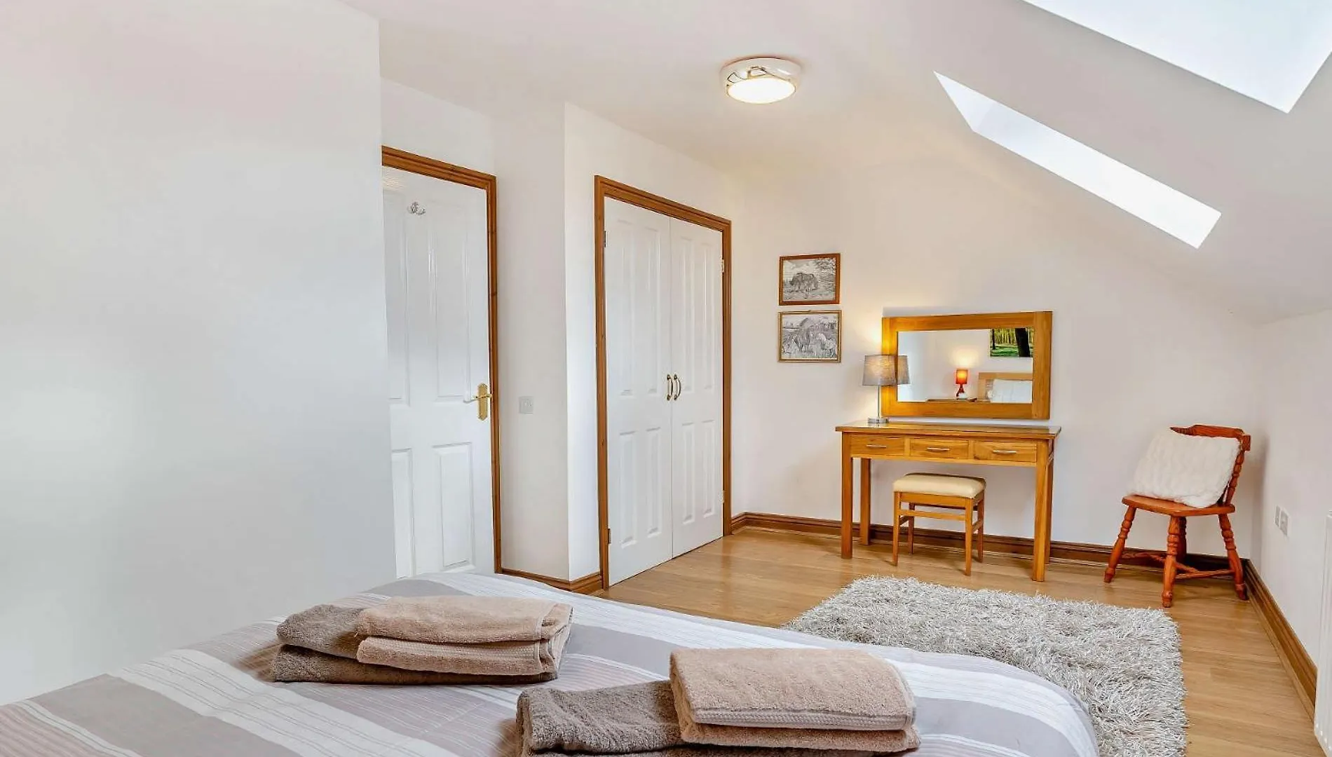 2 Bed In Gower 40480 Villa Dunvant 0*,  United Kingdom