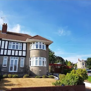  Holiday home Gateway To Gower